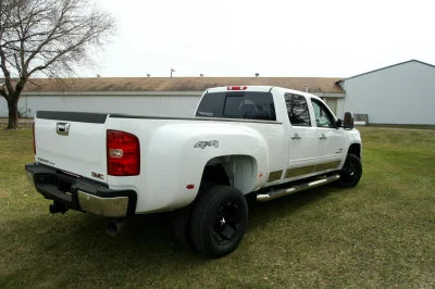 DUALLY TRUCK - 2014 GMC SIERRA 1500 CUSTOM - Image 10 of 14