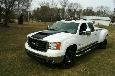 DUALLY TRUCK - 2014 GMC SIERRA 1500 CUSTOM - Image 13 of 14