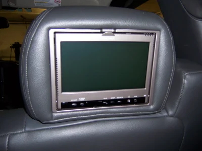 INTERIORS - 2014 GMC SIERRA 1500 CUSTOM - Image 16 of 45