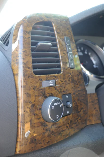 INTERIORS - 2014 GMC SIERRA 1500 CUSTOM - Image 24 of 45