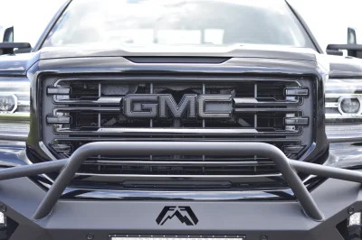 BLACK KNIGHT - 2020 GMC SIERRA 1500 CUSTOM - Image 13 of 22