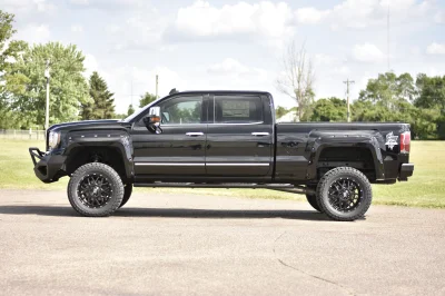 BLACK KNIGHT - 2020 GMC SIERRA 1500 CUSTOM - Image 4 of 22