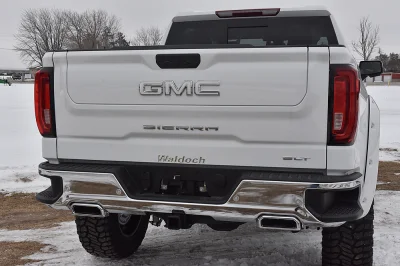 SUMMIT WHITE 2 - 2020 GMC SIERRA 1500 LIFT - Image 5 of 7