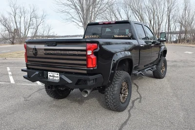 BLACK AND GOLD - 2020 GMC SIERRA 1500 LIFT - Image 22 of 24