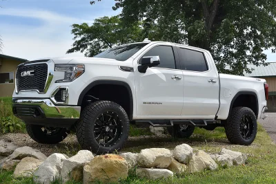 SUMMIT WHITE 3 - 2020 GMC SIERRA 1500 LIFT - Image 4 of 8