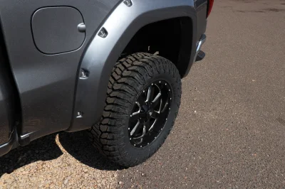 2020 GMC 1500  LIFT PACKAGE BY WALDOCH SATIN SILVER CUSTOM GM TRUCKS - 2020 GMC SIERRA 1500 LIFT - Image 23 of 24