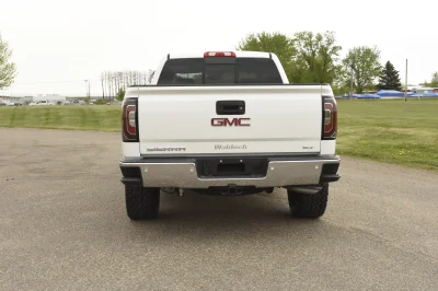 SUMMIT WHITE - 2020 GMC SIERRA 1500 M80 - Image 3 of 10