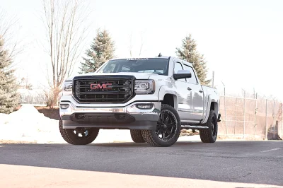SUMMIT WHITE 2 - 2020 GMC SIERRA 1500 M80 - Image 3 of 15
