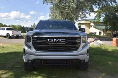 2022 GMC 1500 LEVEL PACKAGE WITH CUSTOM UPGRADES BY WALDOCH - 2022 GMC SIERRA 1500 LEVEL - Image 7 of 37