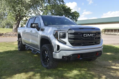 2022 GMC 1500 LEVEL PACKAGE WITH CUSTOM UPGRADES BY WALDOCH - 2022 GMC SIERRA 1500 LEVEL - Image 1 of 37