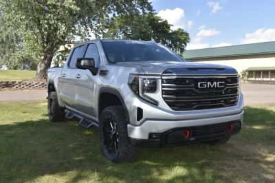 2022 GMC 1500 LEVEL PACKAGE WITH CUSTOM UPGRADES BY WALDOCH - 2022 GMC SIERRA 1500 LEVEL - Image 11 of 37