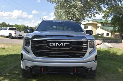 2022 GMC 1500 LEVEL PACKAGE WITH CUSTOM UPGRADES BY WALDOCH - 2022 GMC SIERRA 1500 LEVEL - Image 4 of 37