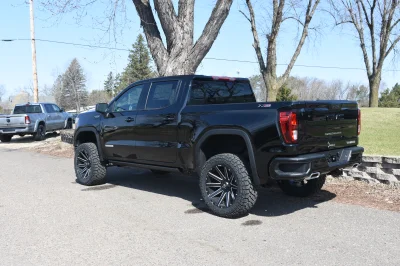 2022 GMC 1500 LIFT PACKAGE BY WALDOCH BLACK CUSTOM TRUCK - 2022 GMC SIERRA 1500 LIFT - Image 29 of 35