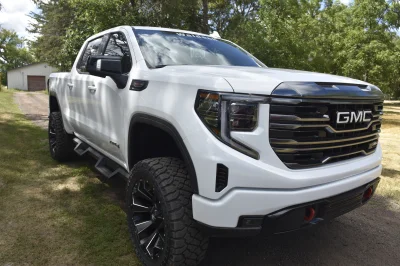 2023 GMC SIERRA 1500 LIFT PACKAGE BY WALDOCH WHITE - 2023 GMC SIERRA 1500 LIFT - Image 18 of 67