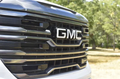 2023 GMC SIERRA 1500 LIFT PACKAGE BY WALDOCH WHITE - 2023 GMC SIERRA 1500 LIFT - Image 4 of 67