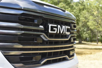 2023 GMC SIERRA 1500 LIFT PACKAGE BY WALDOCH WHITE - 2023 GMC SIERRA 1500 LIFT - Image 5 of 67