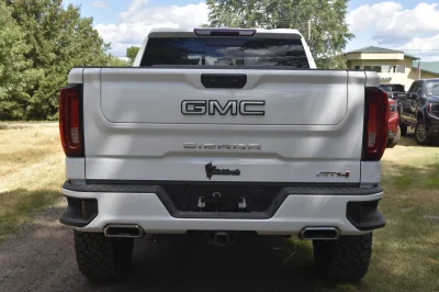 2023 GMC SIERRA 1500 LIFT PACKAGE BY WALDOCH WHITE - 2023 GMC SIERRA 1500 LIFT - Image 40 of 67