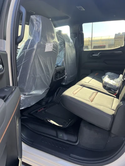 2026 GMC SIERRA 1500 - LEVEL PACKAGE - COASTAL DUNE (G42) - 2026 GMC SIERRA 1500 LEVEL - Image 6 of 15