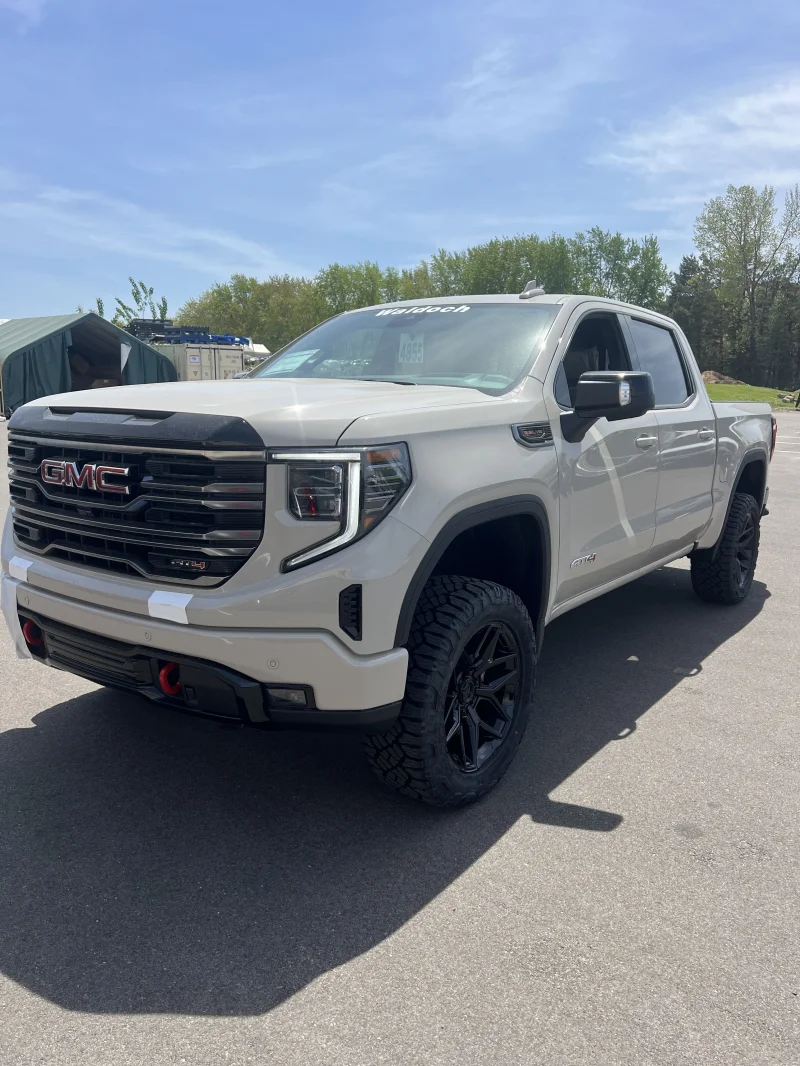 Custom GMC Sierra 1500 LEVEL Package Built by the best built by Waldoch by Waldoch Crafts