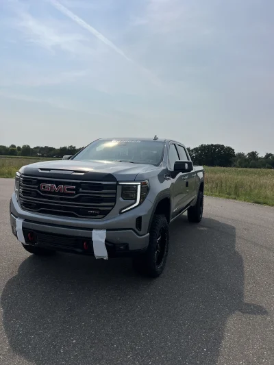 CUSTOM GMC SIERRA 1500 LEVEL PACKAGE BUILT BY WALDOCH - 2026 GMC SIERRA 1500 LEVEL - Image 2 of 16