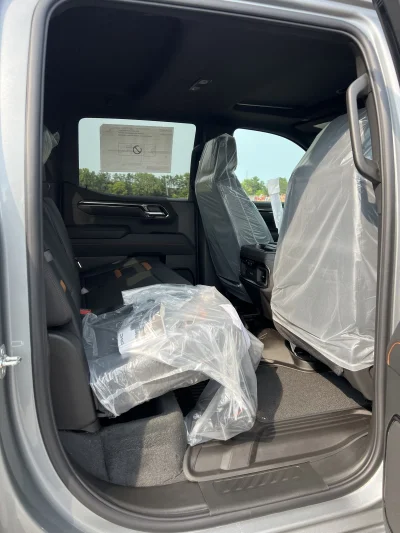 CUSTOM GMC SIERRA 1500 LEVEL PACKAGE BUILT BY WALDOCH - 2026 GMC SIERRA 1500 LEVEL - Image 7 of 16