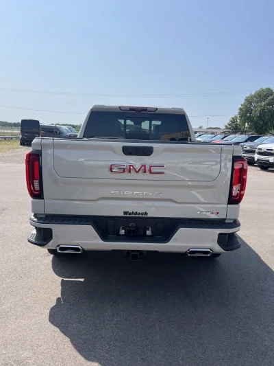 CUSTOM GMC SIERRA 1500 LEVEL PACKAGE BUILT BY THE BEST BUILT BY WALDOCH - 2026 GMC SIERRA 1500 LEVEL - Image 15 of 17