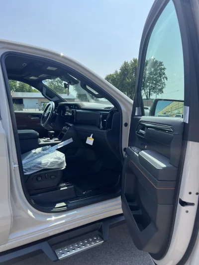 CUSTOM GMC SIERRA 1500 LEVEL PACKAGE BUILT BY THE BEST BUILT BY WALDOCH - 2026 GMC SIERRA 1500 LEVEL - Image 7 of 17