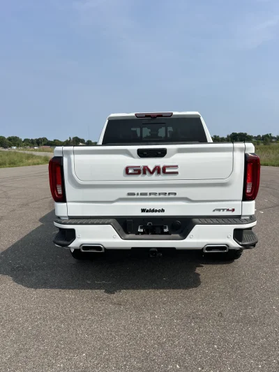 CUSTOM GMC SIERRA 1500 LEVEL PACKAGE BUILT BY THE BEST BUILT BY WALDOCH - 2026 GMC SIERRA 1500 LEVEL - Image 14 of 17