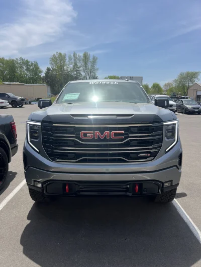 24848 - 2026 GMC  SIERRA 1500 - LEVEL PACKAGE - STERLING METALLIC (GXD) - 2026 GMC SIERRA 1500 LEVEL - Image 2 of 14