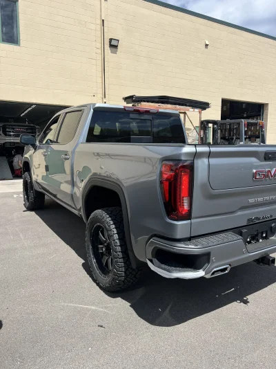 24929 - 2026 - GMC SIERRA 1500 - LEVEL PACKAGE -  STERLING METALLIC (GXD) - 2026 GMC SIERRA 1500 LEVEL - Image 6 of 14