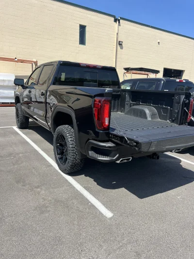 2026 GMC SIERRA 1500  - LEVEL PACKAGE - ONYX BLACK (GBA) - 2026 GMC SIERRA 1500 LEVEL - Image 9 of 15
