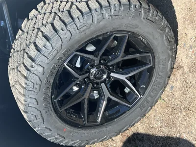 2026 GMC SIERRA 1500 - LEVEL PACKAGE - SUMMIT WHITE (GAZ) - 2026 GMC SIERRA 1500 LEVEL - Image 12 of 15