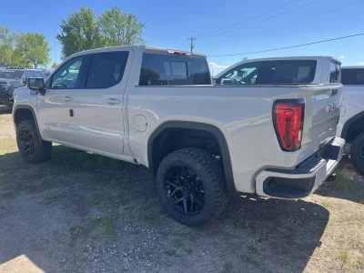 2026 GMC SIERRA 1500  - LEVEL PACKAGE - COASTAL DUNE (G42) - 2026 GMC SIERRA 1500 LEVEL - Image 5 of 8