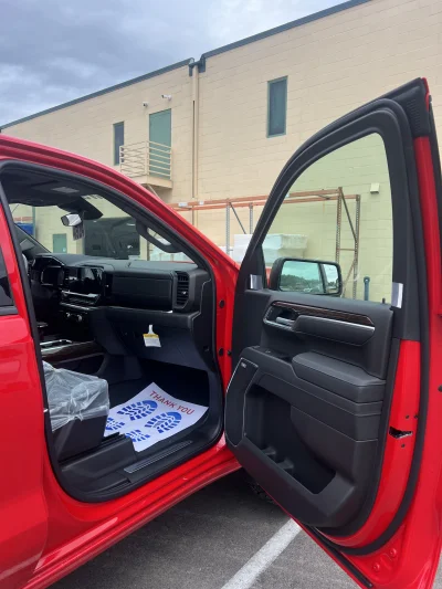 2026 GMC SIERRA 1500 - LEVEL PACKAGE - CARDINAL RED (G7C) - 2026 GMC SIERRA 1500 LEVEL - Image 5 of 21