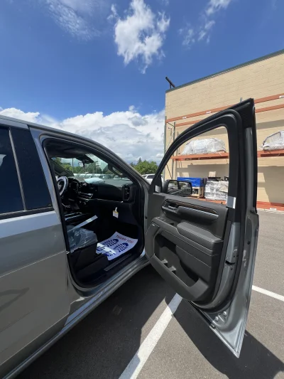 2026 GMC SIERRA 1500 - LEVEL PACKAGE - STERLING METALLIC (GXD) - 2026 GMC SIERRA 1500 LEVEL - Image 5 of 15