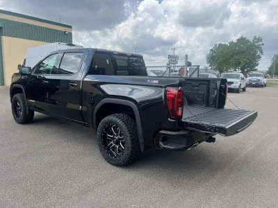 2026 GMC SIERRA - LEVEL PACKAGE - ONYX BLACK (GBA) - 2026 GMC SIERRA 1500 LEVEL - Image 18 of 21