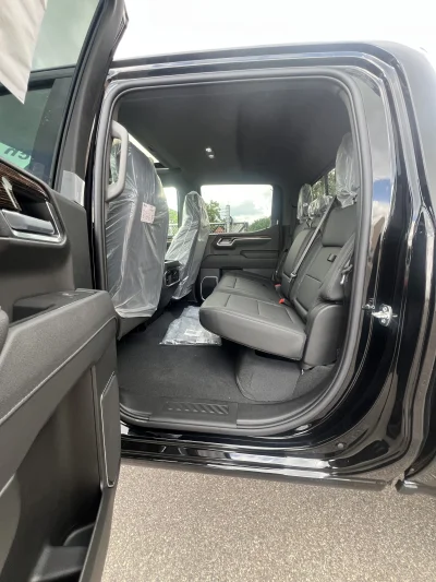 2026 GMC SIERRA - LEVEL PACKAGE - ONYX BLACK (GBA) - 2026 GMC SIERRA 1500 LEVEL - Image 11 of 21