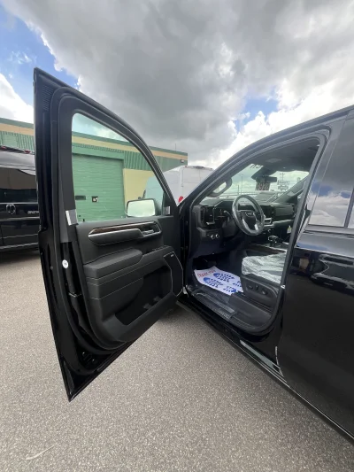 2026 GMC SIERRA - LEVEL PACKAGE - ONYX BLACK (GBA) - 2026 GMC SIERRA 1500 LEVEL - Image 5 of 21