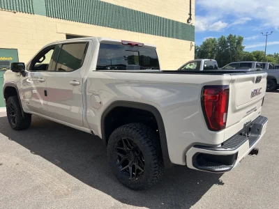 2026 GMC SIERRA 1500 - LEVEL PACKAGE - COASTAL DUNE (G42) - 2026 GMC SIERRA 1500 LEVEL - Image 16 of 21