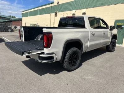 2026 GMC SIERRA 1500 - LEVEL PACKAGE - COASTAL DUNE (G42) - 2026 GMC SIERRA 1500 LEVEL - Image 17 of 21