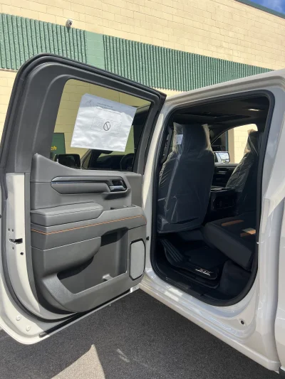 2026 GMC SIERRA 1500 - LEVEL PACKAGE - COASTAL DUNE (G42) - 2026 GMC SIERRA 1500 LEVEL - Image 11 of 21