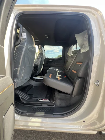 2026 GMC SIERRA 1500 - LEVEL PACKAGE - COASTAL DUNE (G42) - 2026 GMC SIERRA 1500 LEVEL - Image 12 of 21