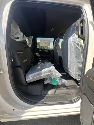 2026 GMC SIERRA 1500 - LEVEL PACKAGE - COASTAL DUNE (G42) - 2026 GMC SIERRA 1500 LEVEL - Image 9 of 21