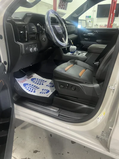 2026 GMC SIERRA 1500 - AT4 - LEVEL PACKAGE - COASTAL DUNE (G42) - 2026 GMC SIERRA 1500 LEVEL - Image 6 of 15