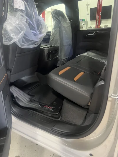 2026 GMC SIERRA 1500 - AT4 - LEVEL PACKAGE - COASTAL DUNE (G42) - 2026 GMC SIERRA 1500 LEVEL - Image 8 of 15