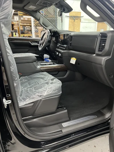 2026 GMC SIERRA 1500 - LEVEL PACKAGE - ONYX BLACK (GBA) - 2026 GMC SIERRA 1500 LEVEL - Image 8 of 15