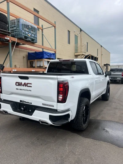 2026 GMC SIERRA 1500 - LEVEL PACKAGE SUMMIT WHITE (GAZ) - 2026 GMC SIERRA 1500 LEVEL - Image 13 of 15