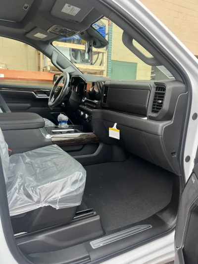 2026 GMC SIERRA 1500 - LEVEL PACKAGE SUMMIT WHITE (GAZ) - 2026 GMC SIERRA 1500 LEVEL - Image 9 of 15