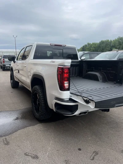 2026 GMC SIERRA 1500 - LEVEL PACKAGE SUMMIT WHITE (GAZ) - 2026 GMC SIERRA 1500 LEVEL - Image 10 of 15