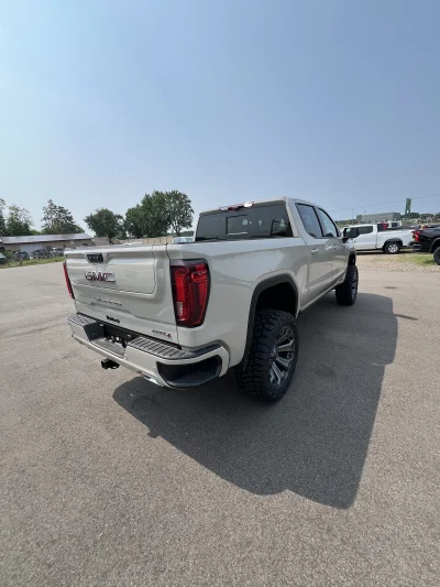 GMC SIERRA 1500 AT4 LIFT PACKAGE CUSTOM BUILT BY WALDOCH BUILT BY THE BEST - 2026 GMC SIERRA 1500 LIFT - Image 13 of 13